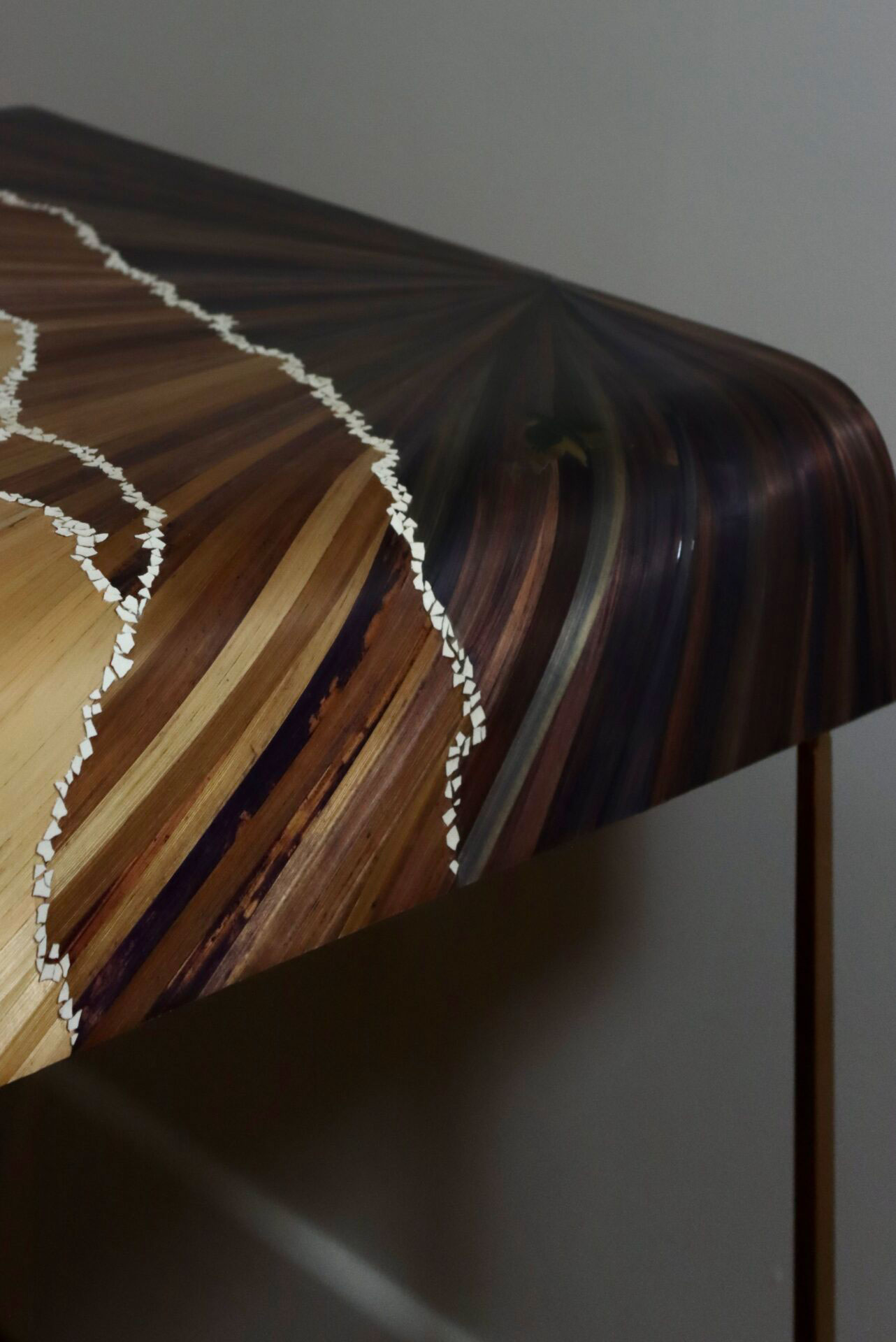 Atelier LASTO - Stéphanie TROLEZ - Tables gigognes - Crépuscule - Marqueterie de paille